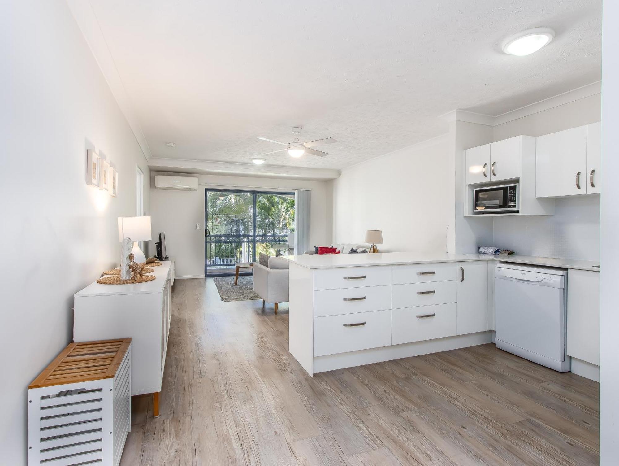 Bella Mare Coolangatta Beachside Apartments ゴールドコースト エクステリア 写真