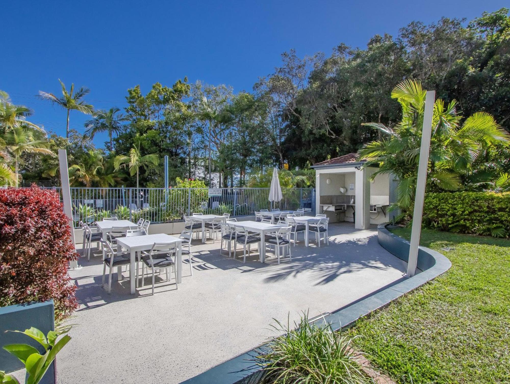 Bella Mare Coolangatta Beachside Apartments ゴールドコースト エクステリア 写真