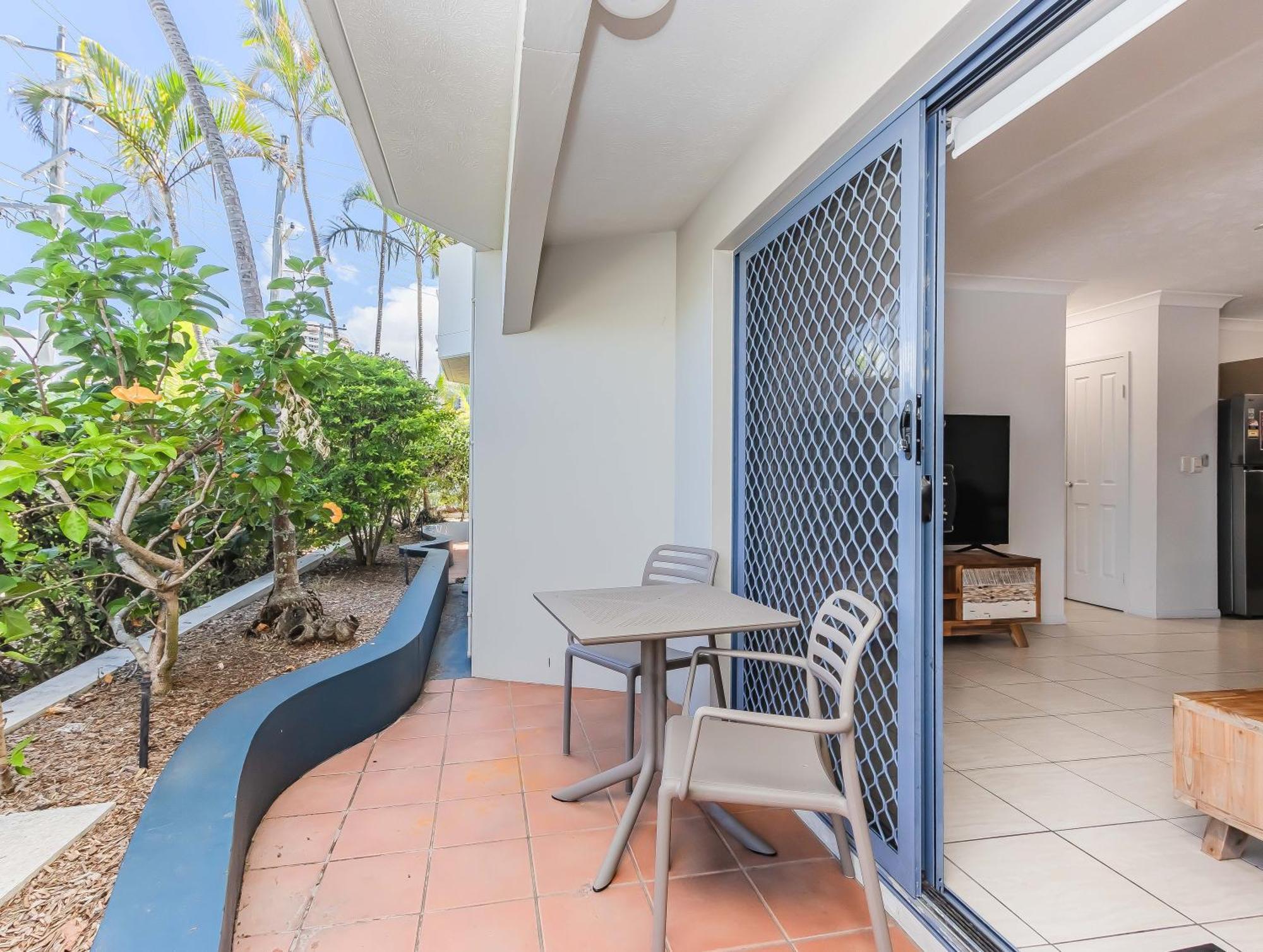 Bella Mare Coolangatta Beachside Apartments ゴールドコースト エクステリア 写真