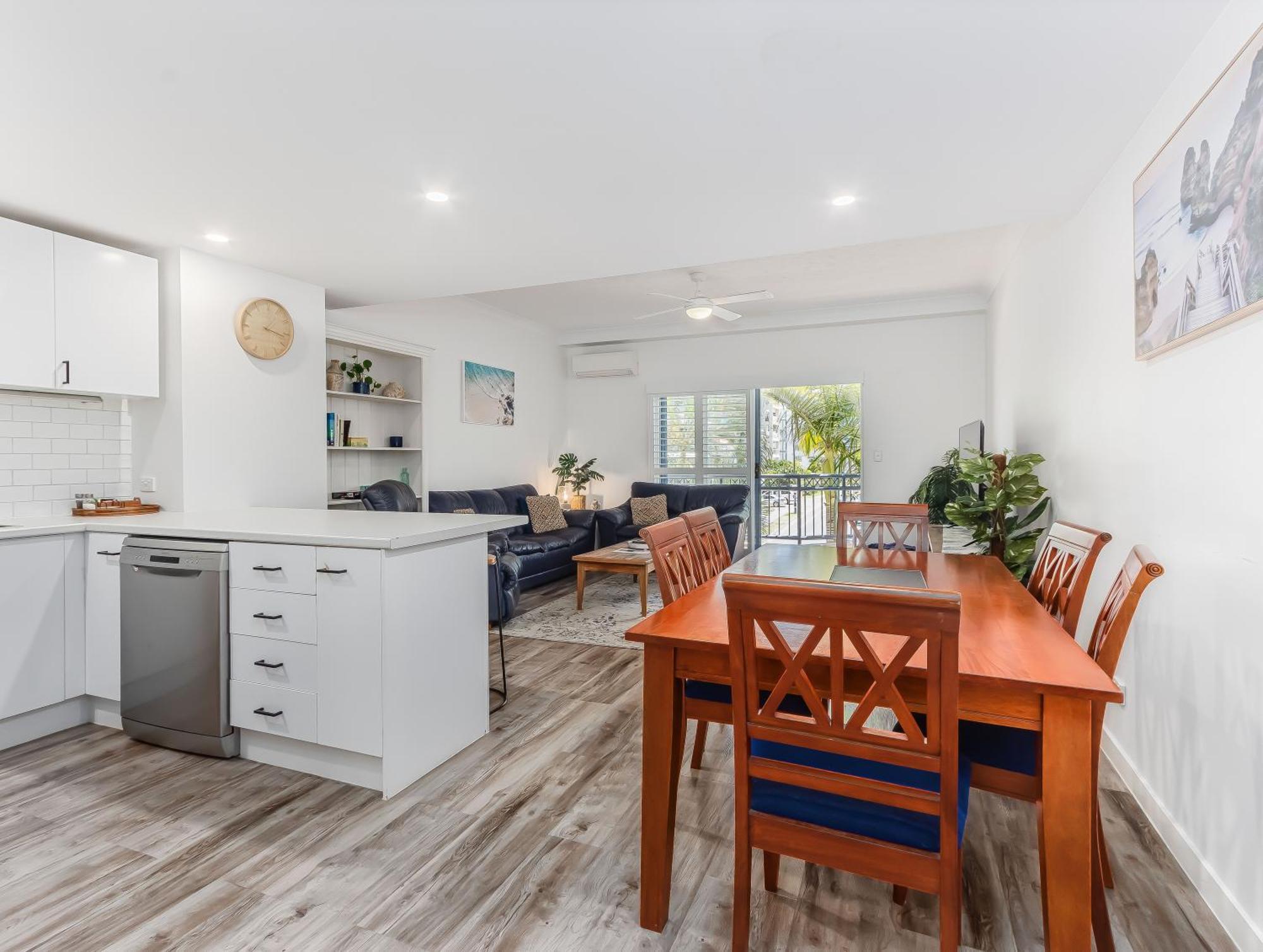 Bella Mare Coolangatta Beachside Apartments ゴールドコースト エクステリア 写真