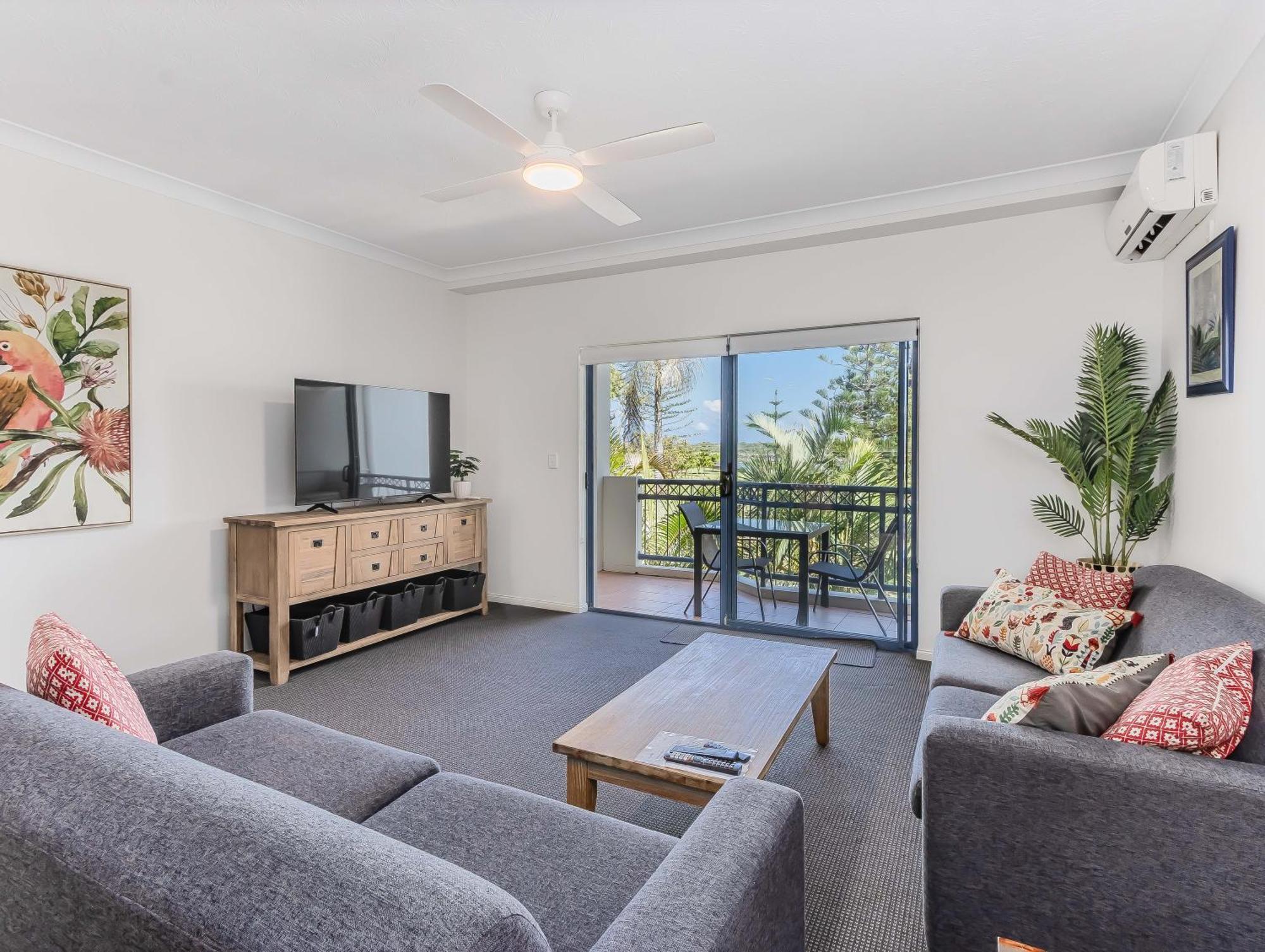 Bella Mare Coolangatta Beachside Apartments ゴールドコースト エクステリア 写真