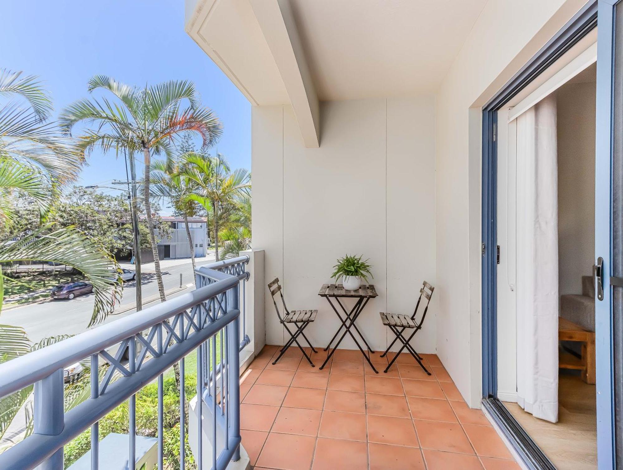 Bella Mare Coolangatta Beachside Apartments ゴールドコースト エクステリア 写真