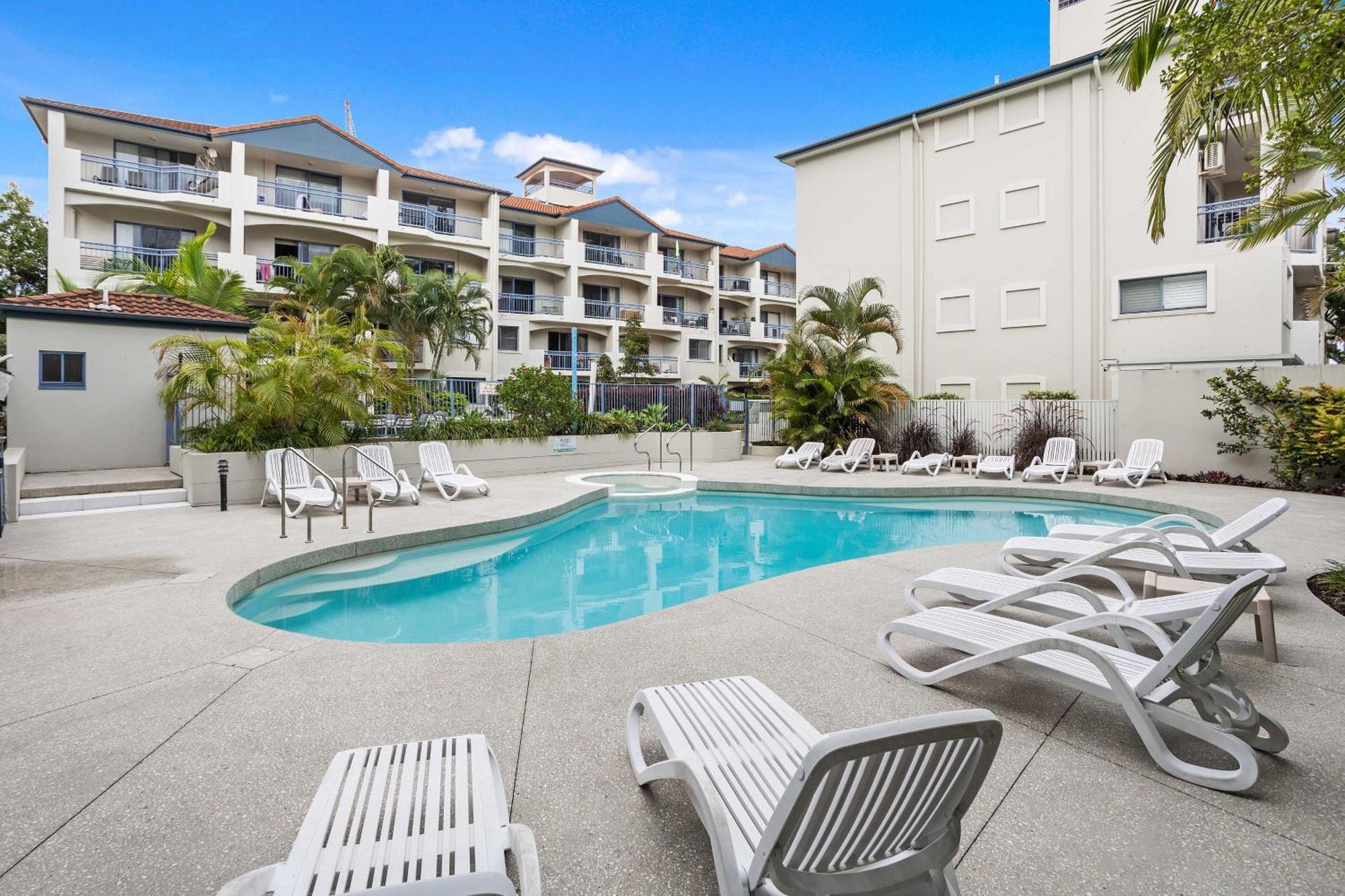 Bella Mare Coolangatta Beachside Apartments ゴールドコースト エクステリア 写真